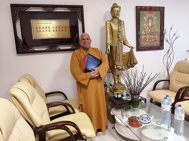 File:Dhammaratanasrilanka01.jpg