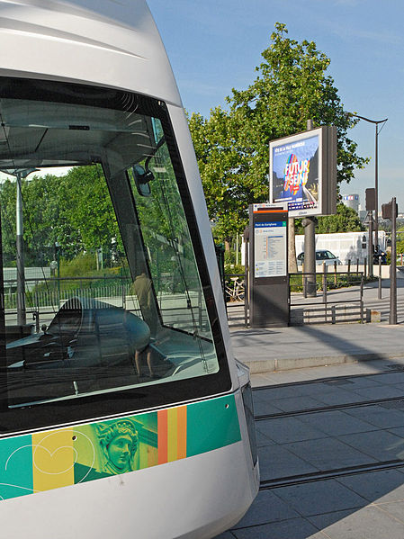 File:"Transports Amoureux" (Futur en Seine RATP T3) (3599258945).jpg