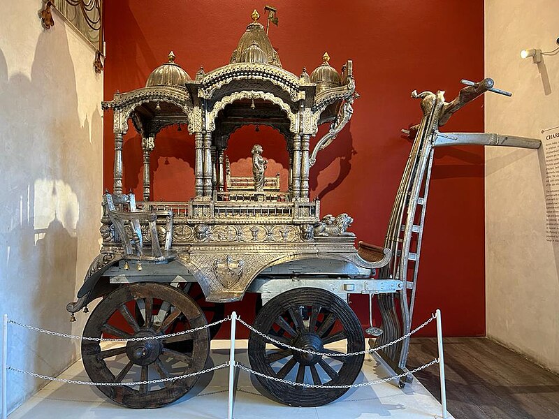 File:Jain Chariot, Amrapali Museum.jpg